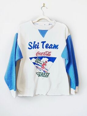 Vintage Rare Ski Team Coca-Cola White & Blue Crewneck Sweatshirt